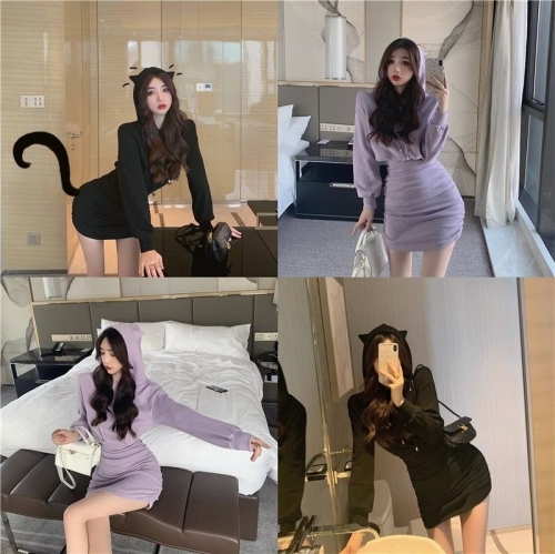 现货紫色辣妹连帽裙子收腰显瘦包臀裙卫衣裙褶皱长袖连衣裙女秋